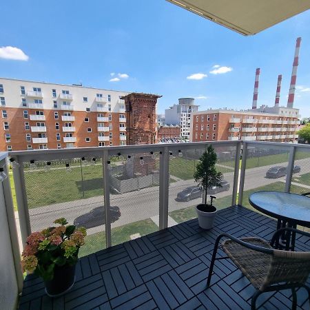 Apple Apartments - Wroblewskiego Prywatne Miejsce Parkingowe Łódź Exterior foto