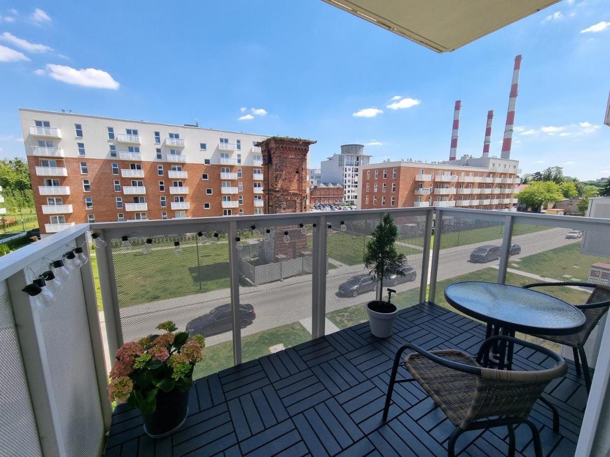 Apple Apartments - Wroblewskiego Prywatne Miejsce Parkingowe Łódź Exterior foto
